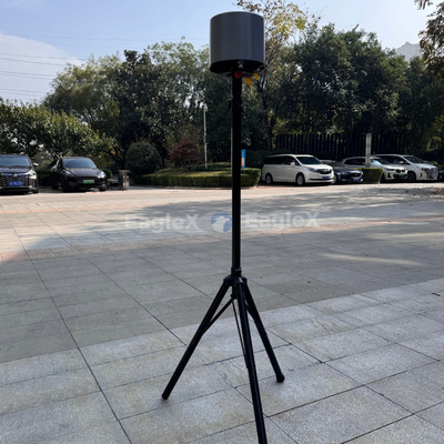 드론 탐지 시스템 30개 이상의 드론을 탐지 0-5km 범위 위치 정확도 <10m 컴팩트 디자인