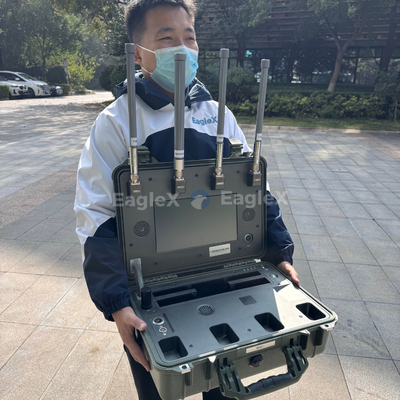8-10KM FPV UAV 드론 탐지 범위 실시간 파일럿 위치 설정과 함께 휴대용 드론 탐지 장치