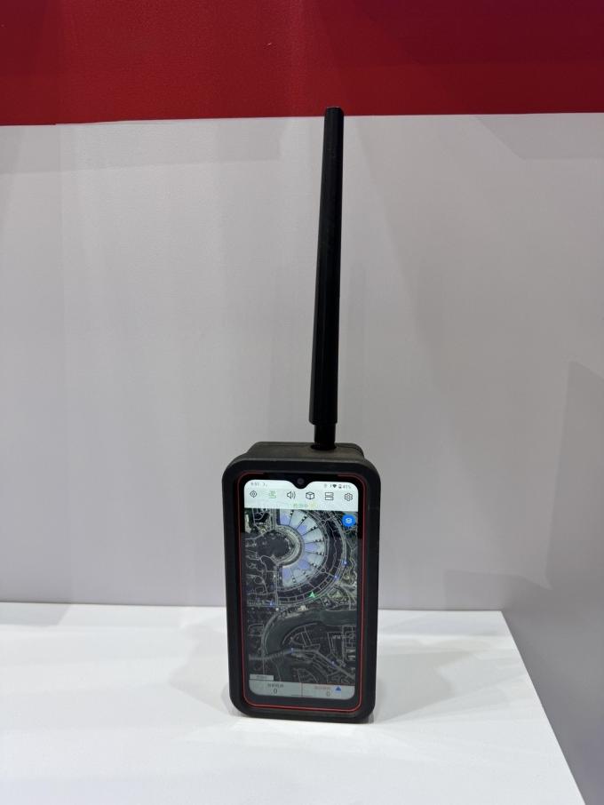파일럿 위치 FPV 탐지기 10 드론 동시 탐지량 궤도 추적 1